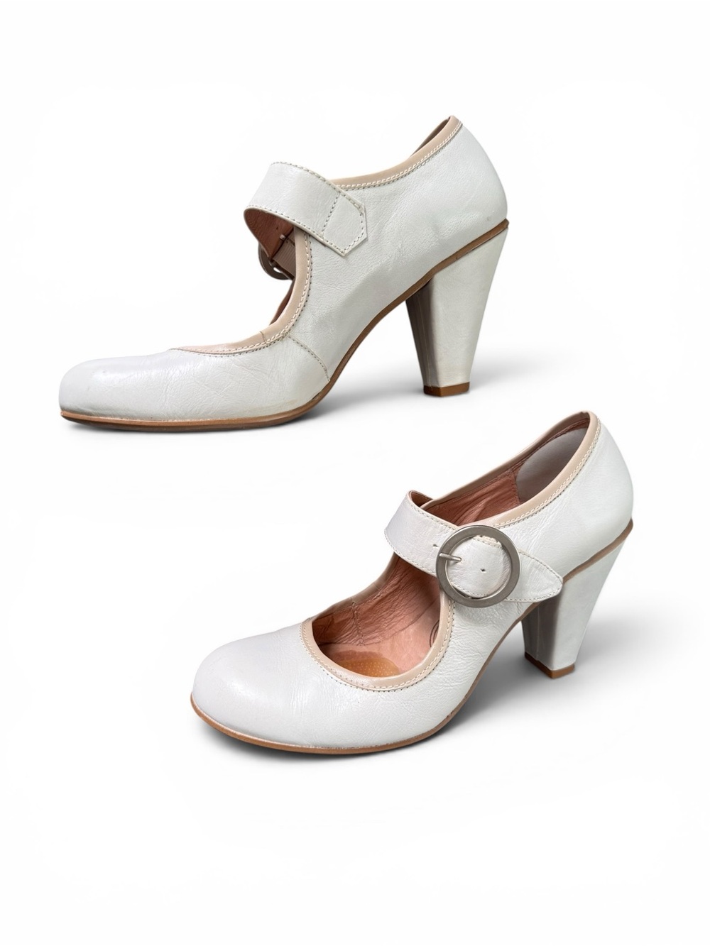 Nemonic White Mary Jane Heels Round Buckle Made in Spain Vintage Style Retro 38